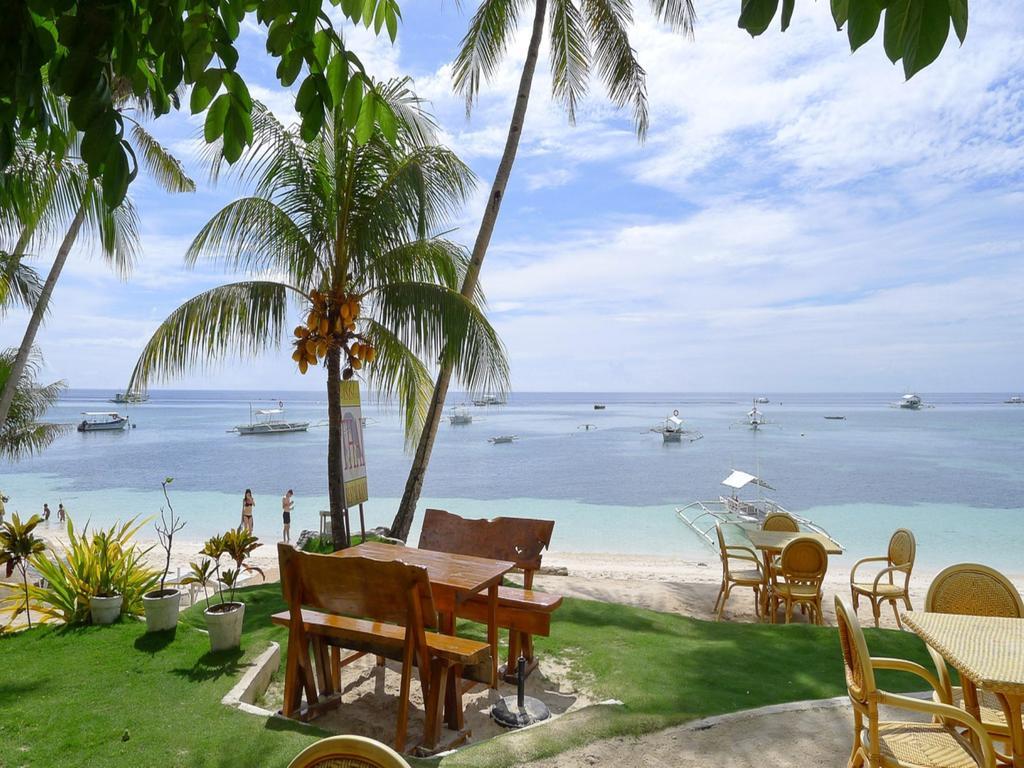 Hotel Isis Bungalows Panglao Exterior foto